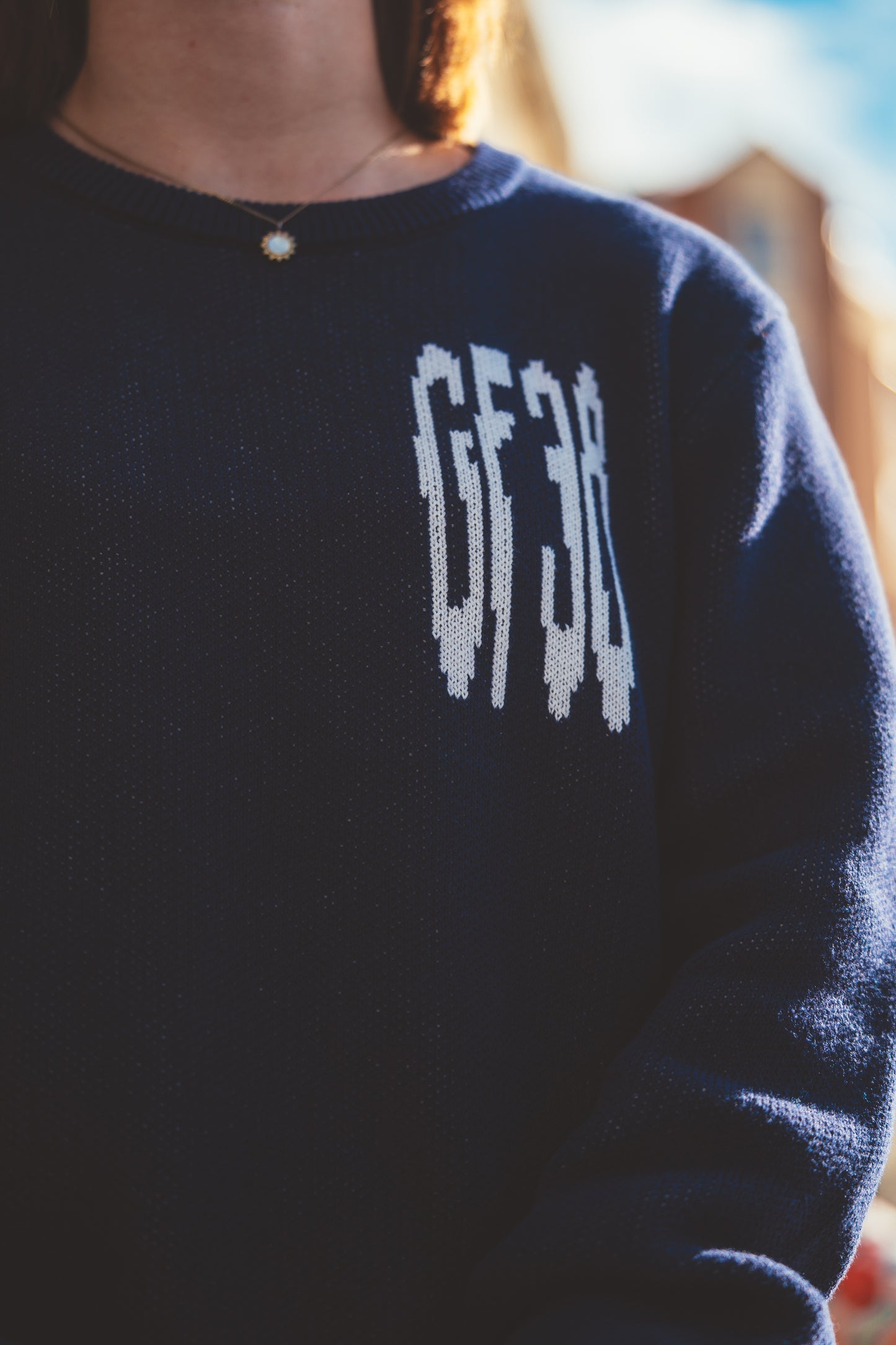 PULL TRICOT MONTAGNES GF38